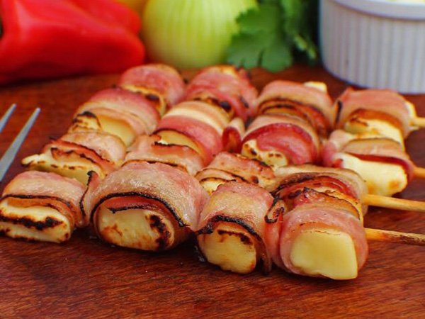 QUEIJO COALHO COM BACON