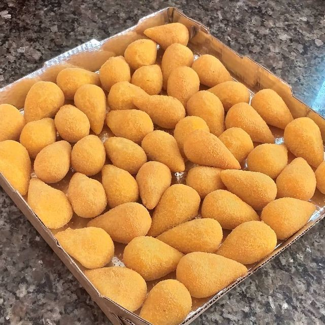 COXINHA DE FRANGO